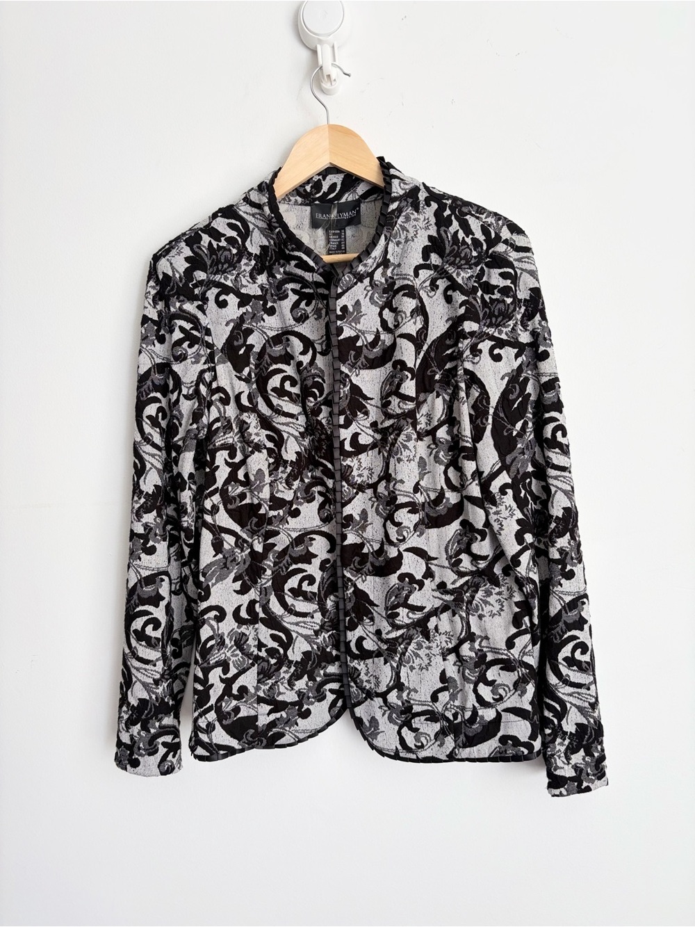Frank Lyman Floral Tapestry Open Blazer Baroque Cocktail 14